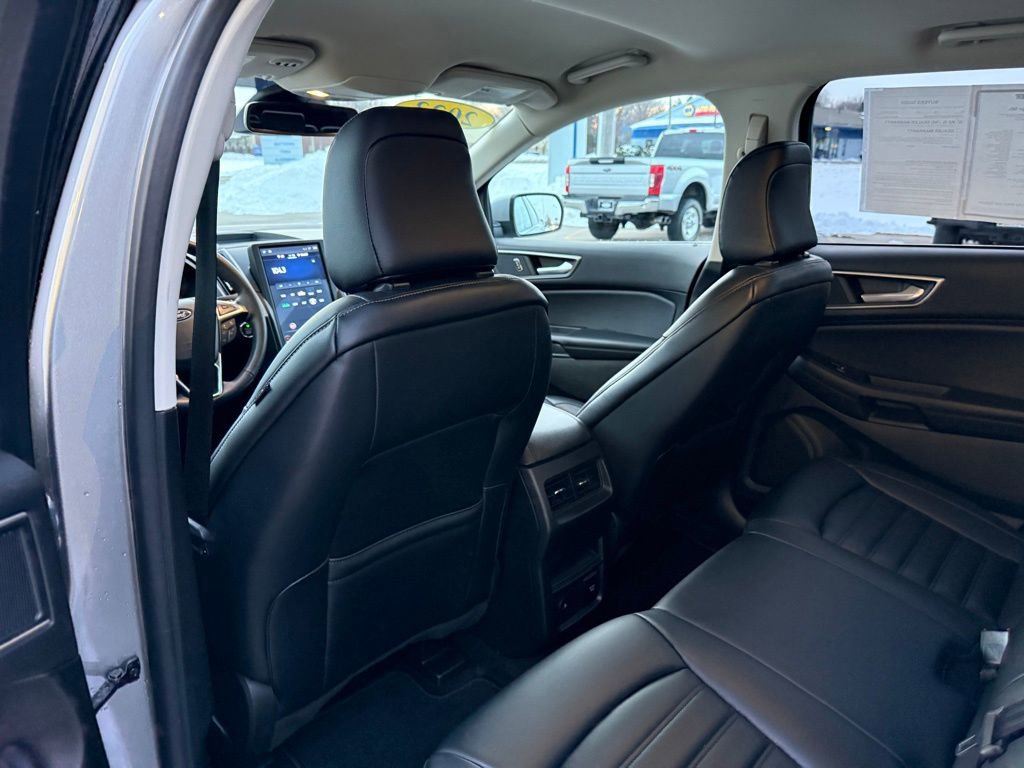 Certified 2023 Ford Edge SEL w/ Convenience Package image 17