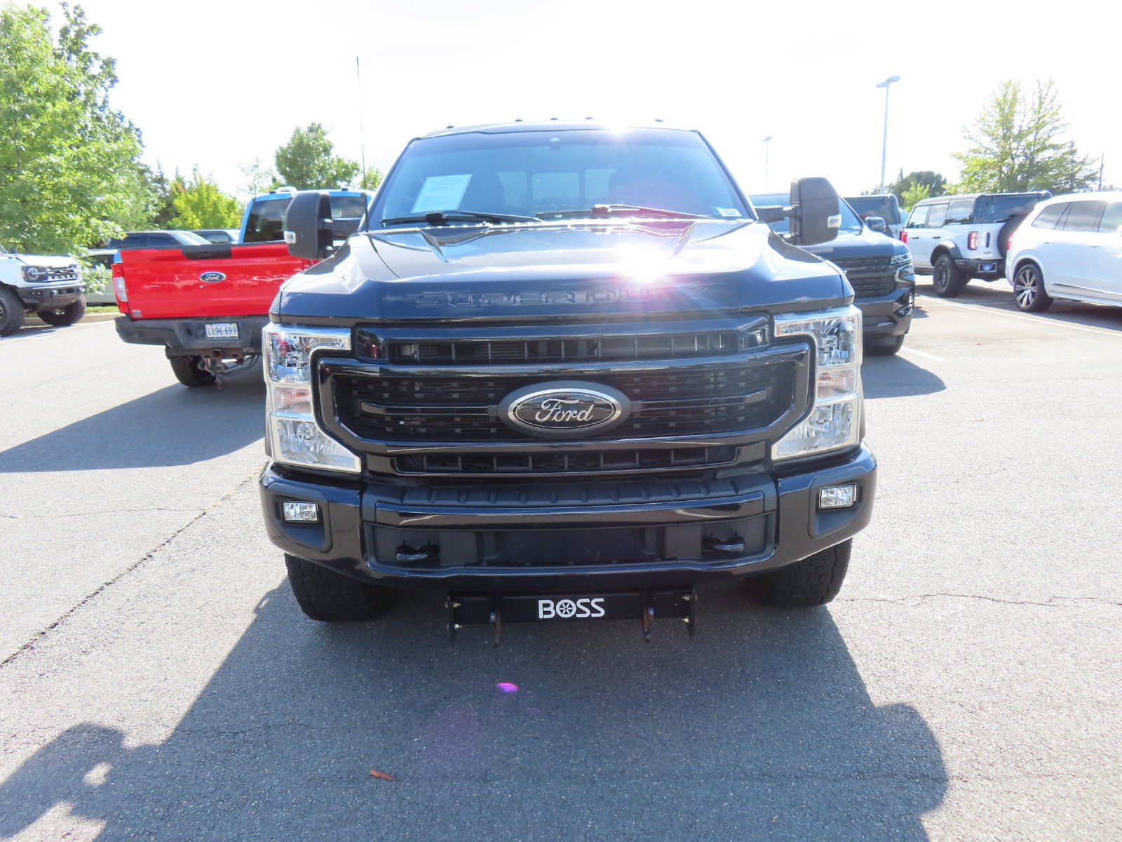 Certified 2022 Ford F350 XLT w/ Black Appearance Package AWD/4WD image 2