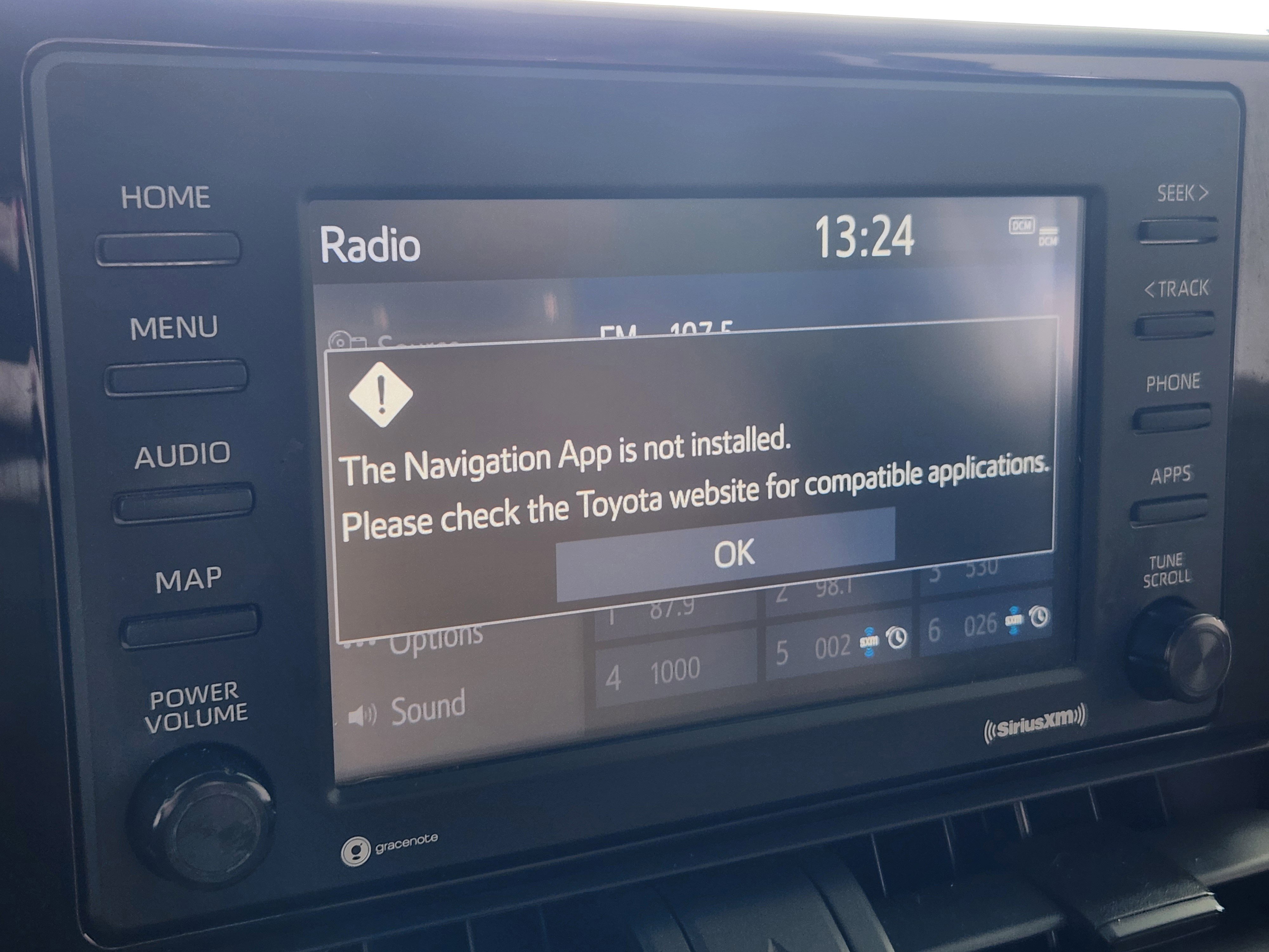 Used 2020 Toyota RAV4 XLE image 23