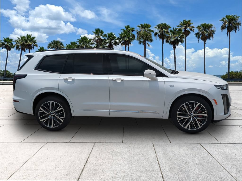 Used 2024 Cadillac XT6 Sport AWD/4WD image 9