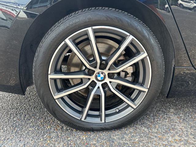 Used 2020 BMW 330i Sedan w/ Driving Assistance Package RWD image 10