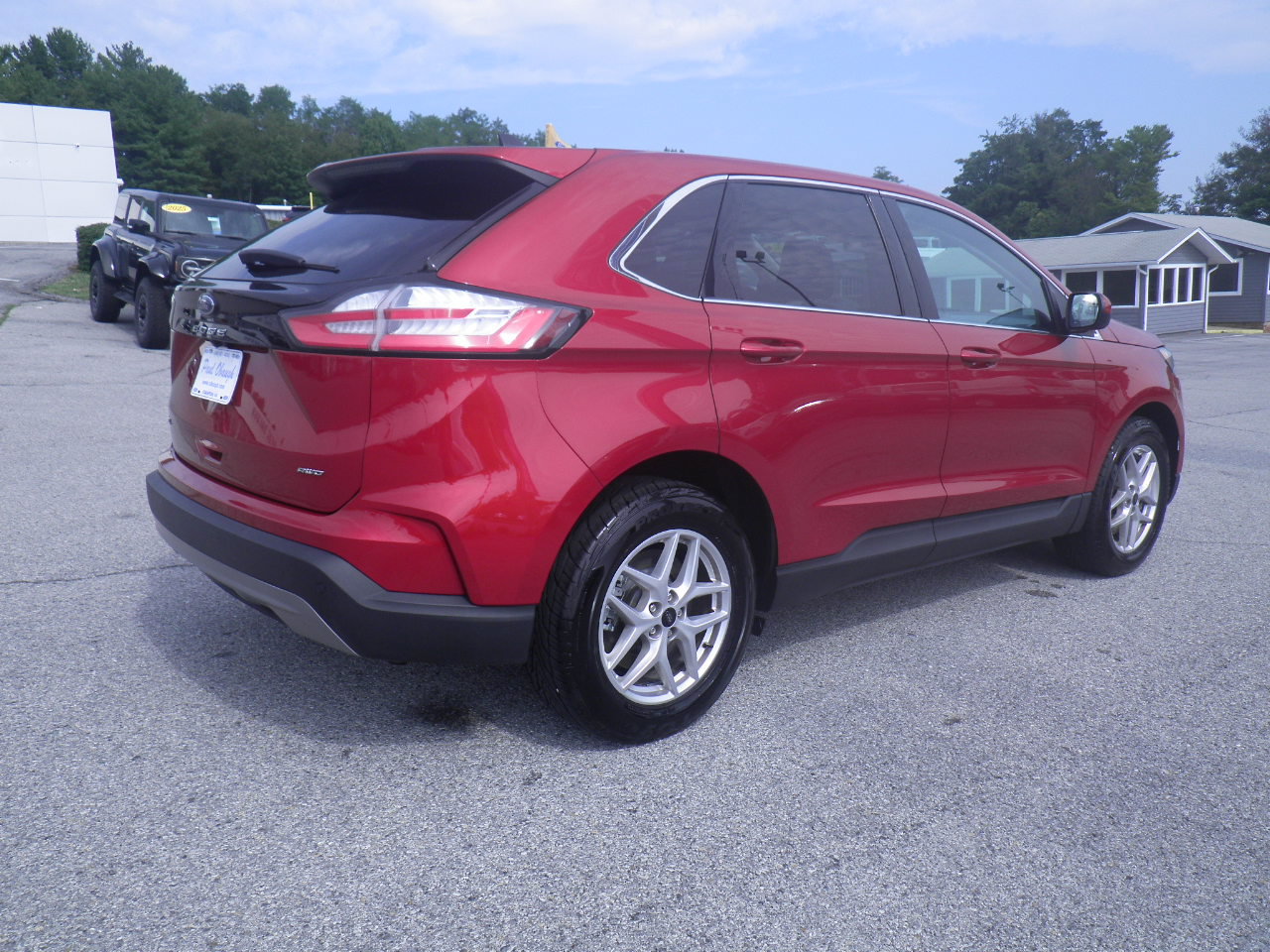 Certified 2024 Ford Edge SEL AWD/4WD image 7