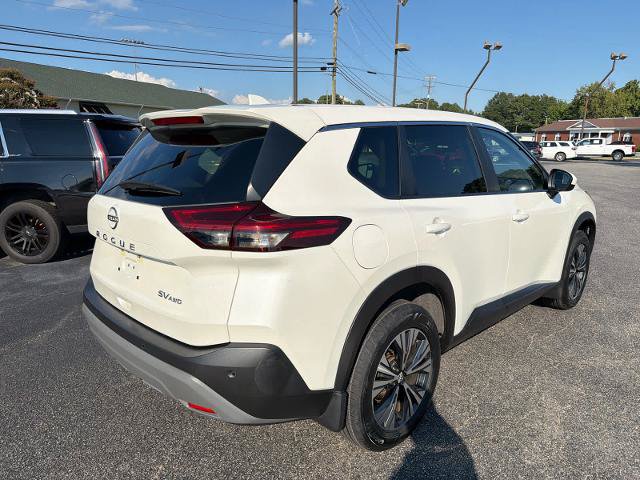 Used 2023 Nissan Rogue SV AWD/4WD image 3