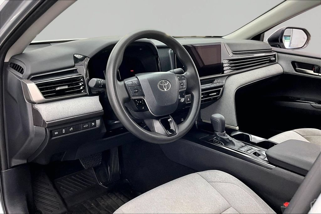 Used 2025 Toyota Camry LE w/ Convenience Package FWD image 14