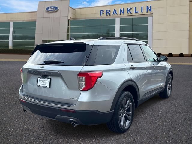 Certified 2023 Ford Explorer XLT w/ Equipment Group 202A AWD/4WD image 7