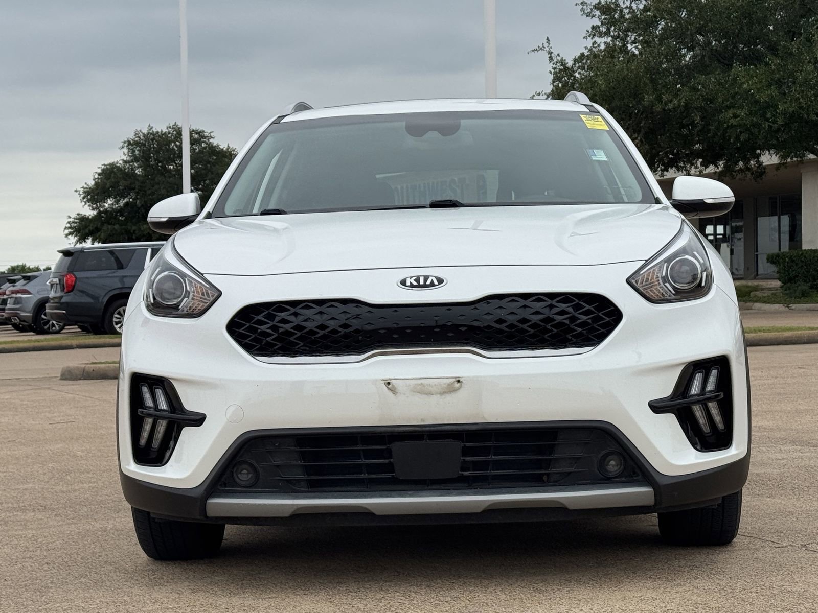 Used 2021 Kia Niro EX Premium FWD image 9