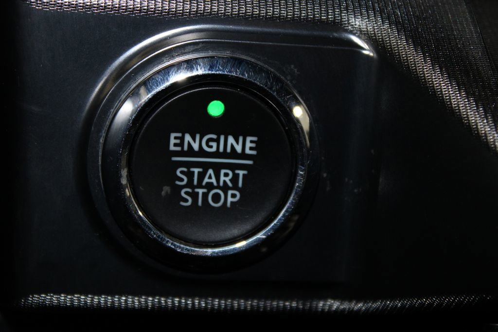 Certified 2022 Ford F150 Platinum w/ Equipment Group 701A High image 47