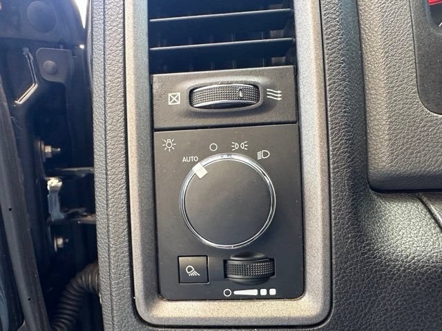 Used 2018 RAM 1500 Tradesman w/ Popular Equipment Group RWD image 21