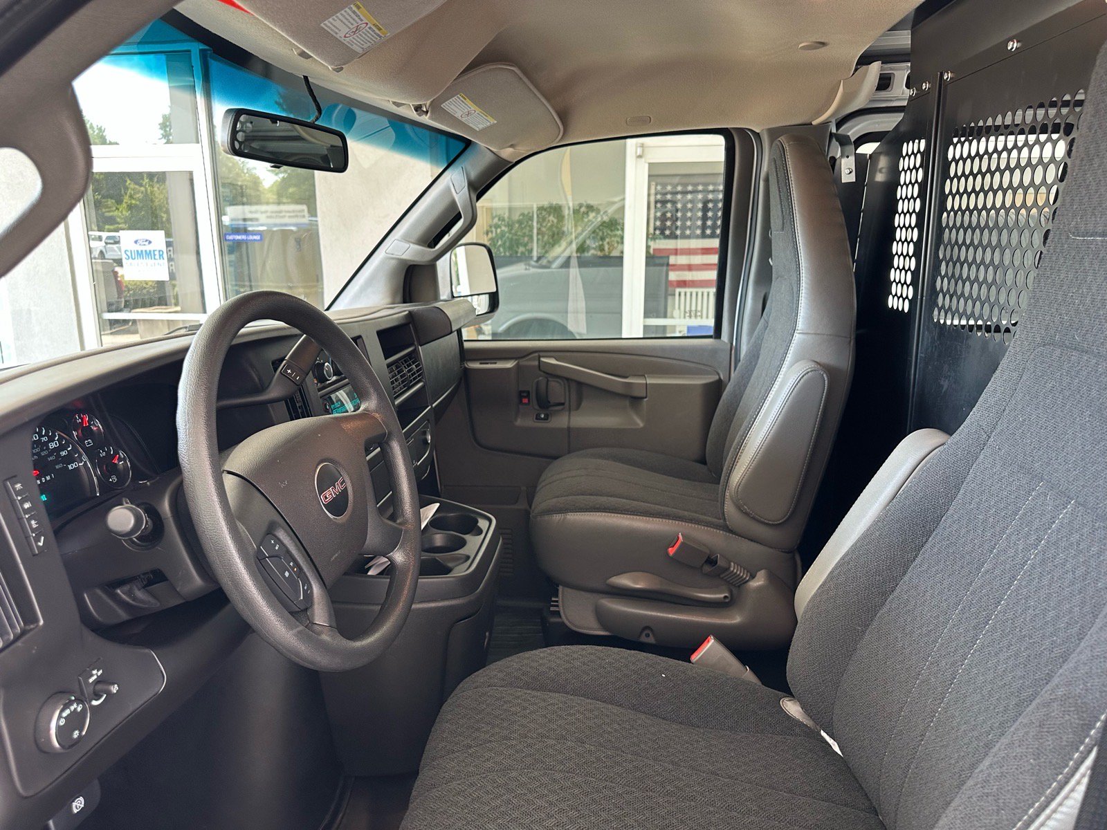 Used 2025 GMC Savana 2500 w/ Driver Convenience Package RWD image 15
