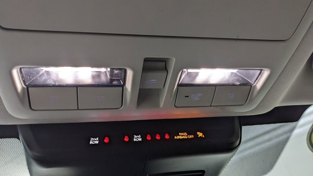 Used 2025 MAZDA CX-90 3.3 Turbo w/ Premium Sport Pkg image 35