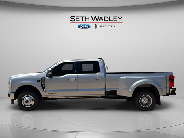 Certified 2023 Ford F350 Lariat AWD/4WD image 4