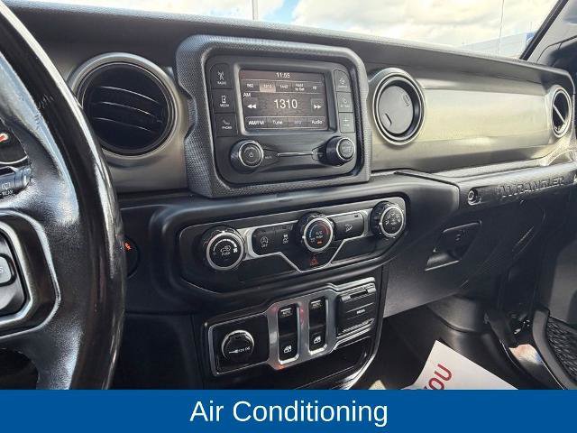 Used 2019 Jeep Wrangler Sport AWD/4WD image 7