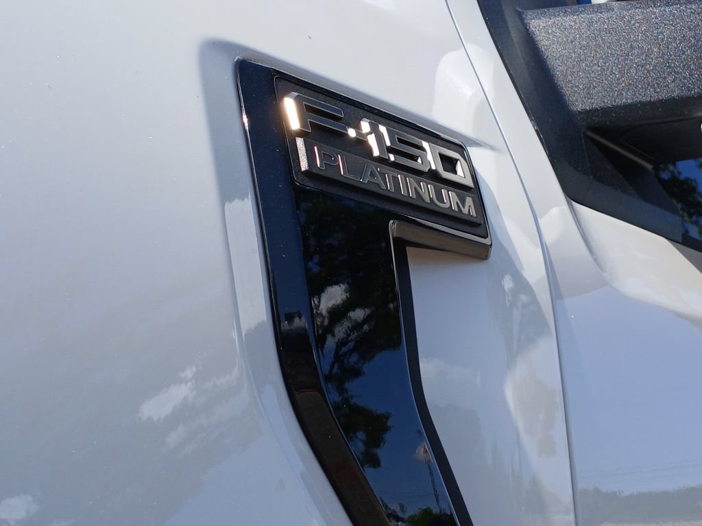Certified 2025 Ford F150 Platinum w/ FX4 Off-Road Package AWD/4WD image 9