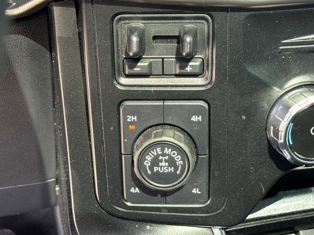 Certified 2023 Ford F150 Raptor w/ Raptor Carbon Fiber Package image 28