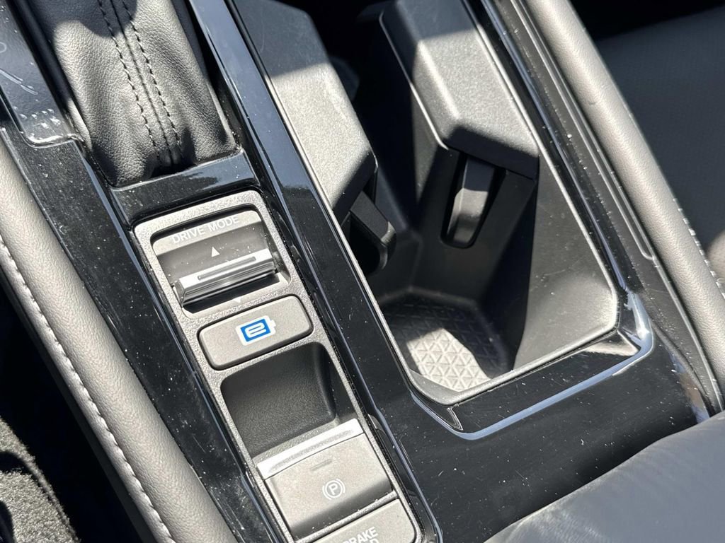 Used 2023 Honda Accord Touring image 28