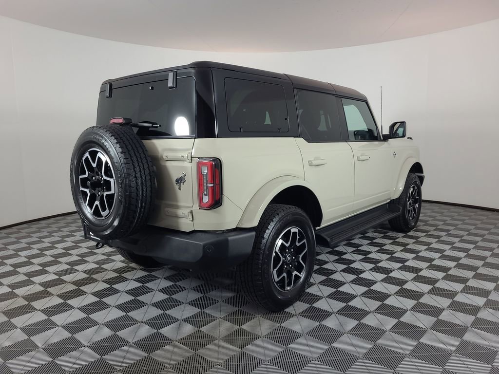 Certified 2025 Ford Bronco Outer Banks AWD/4WD image 3