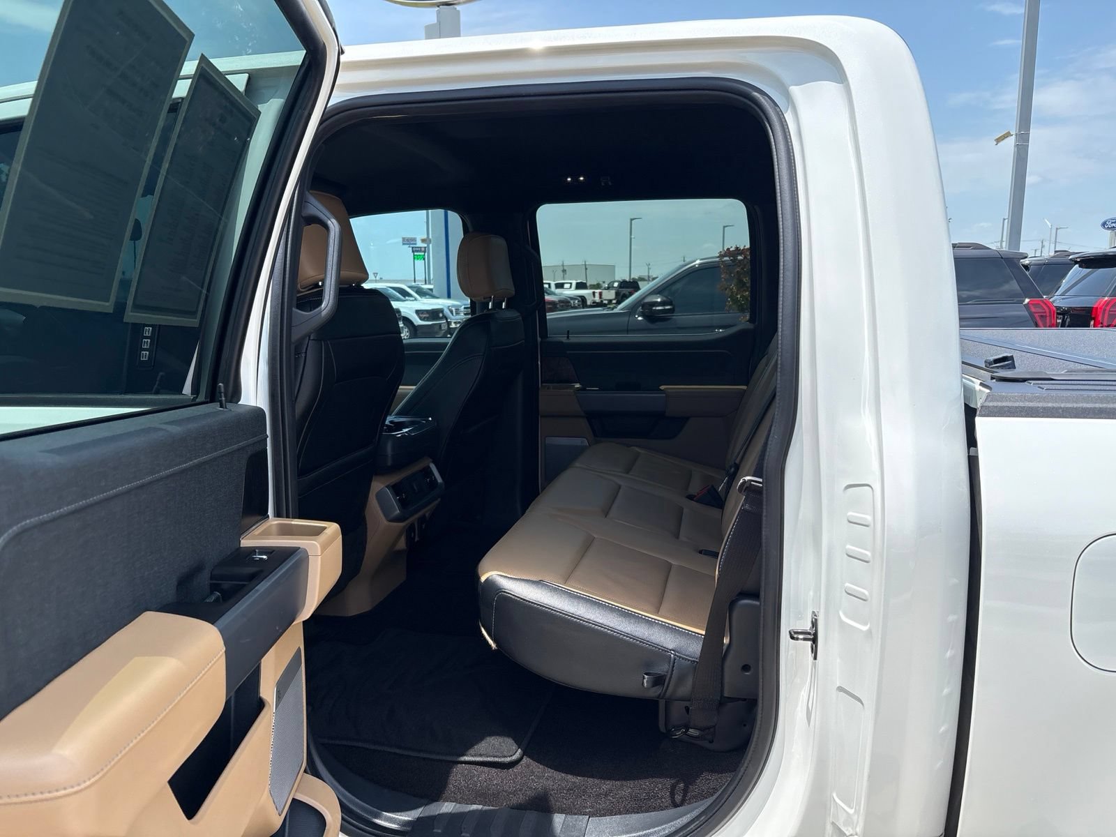 Certified 2022 Ford F150 Lariat w/ Equipment Group 501A Mid AWD/4WD image 13