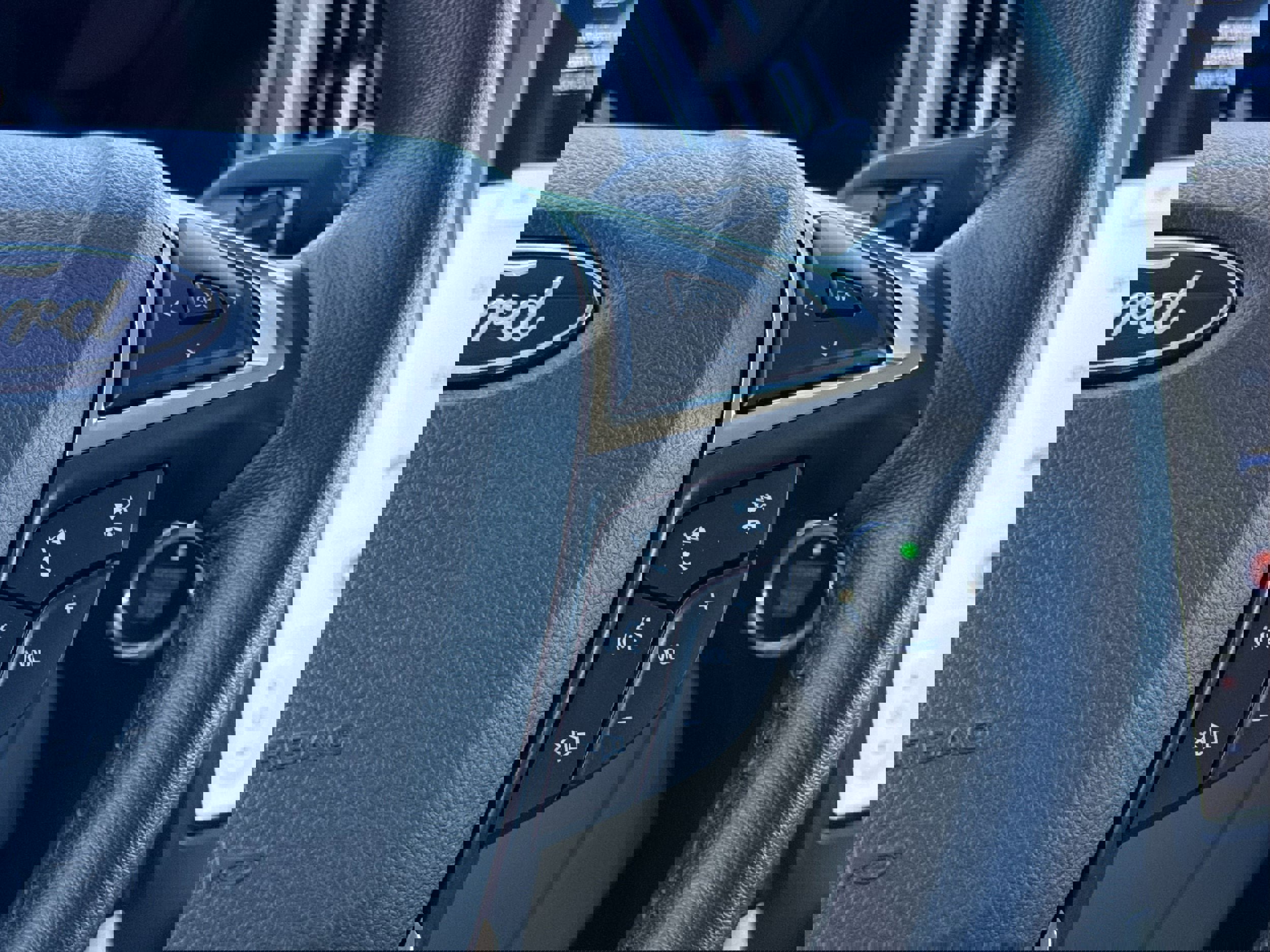 Certified 2022 Ford Edge Titanium w/ Equipment Group 301A image 16