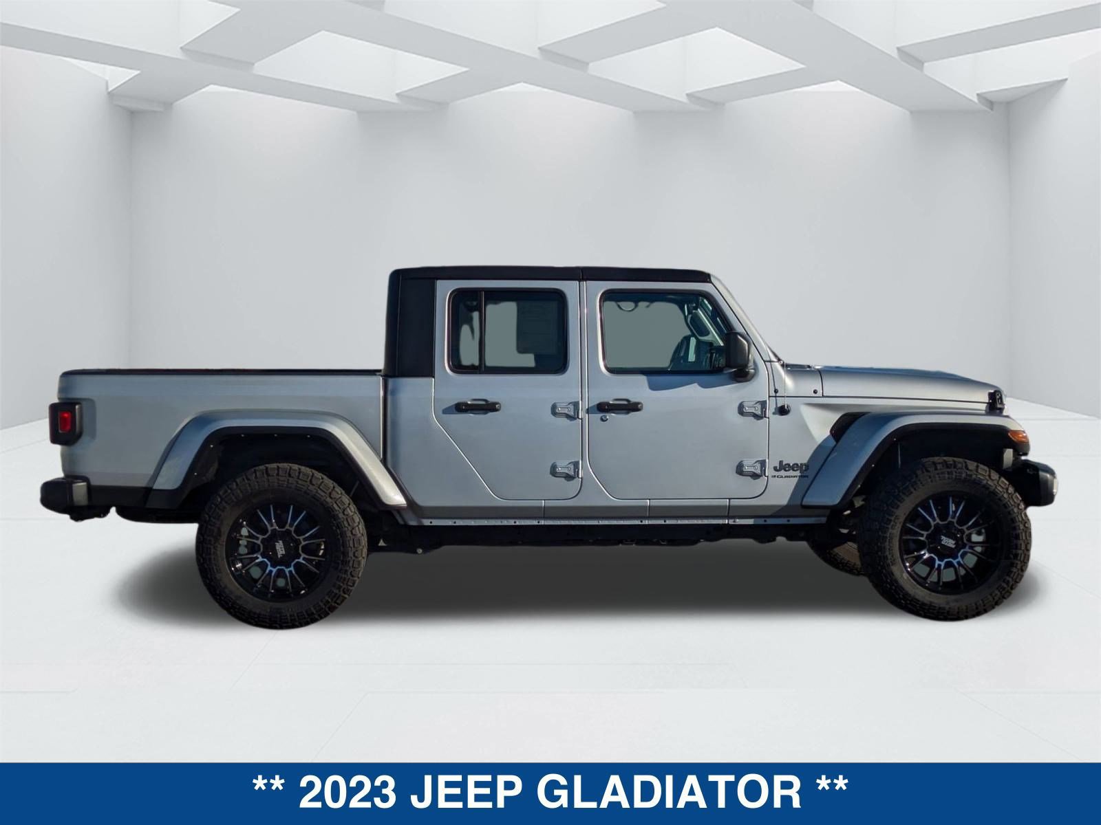 Used 2023 Jeep Gladiator Overland image 5