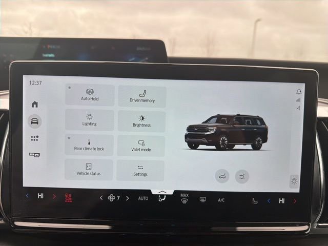 Certified 2025 Ford Expedition Max Platinum w/ Driver's Package image 42