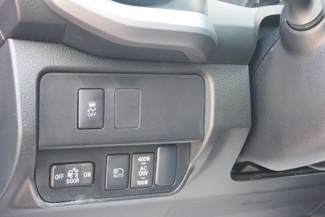 Used 2022 Toyota Tacoma TRD Off-Road w/ Technology Package AWD/4WD image 20