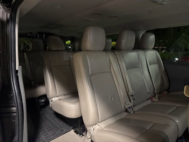 Used 2018 Nissan NV 3500 SL image 21