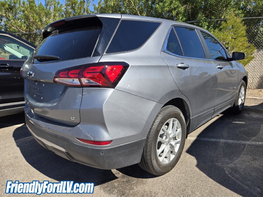 Used 2024 Chevrolet Equinox LT FWD image 3