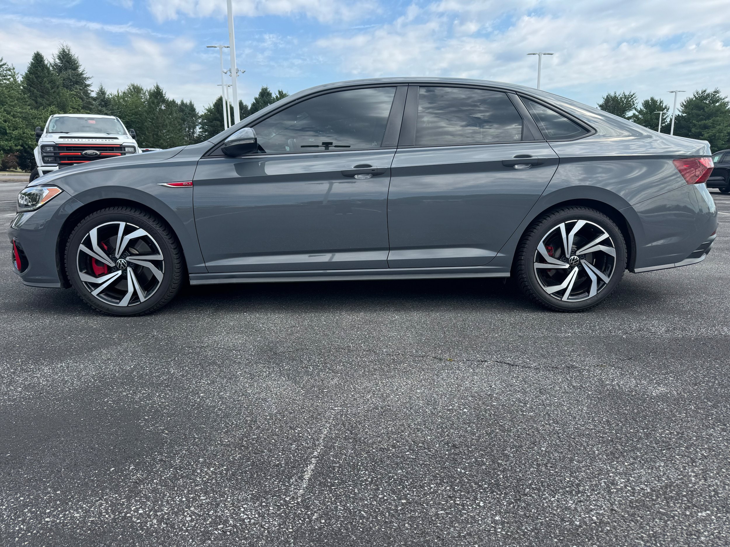Used 2022 Volkswagen Jetta GLI Autobahn FWD image 2