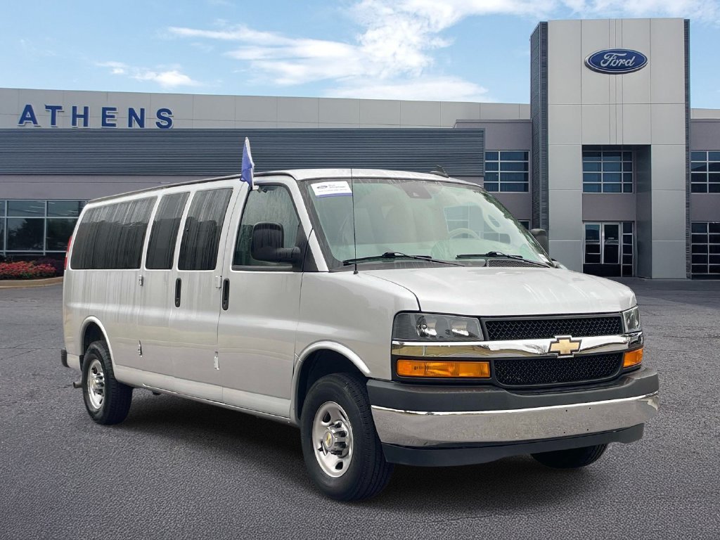 Used 2025 Chevrolet Express 3500 LT w/ LT Preferred Equipment Group