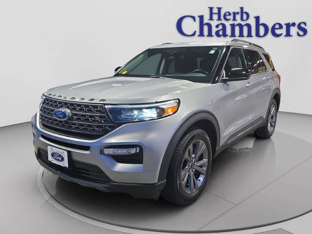 Certified 2023 Ford Explorer XLT w/ Equipment Group 202A AWD/4WD image 10