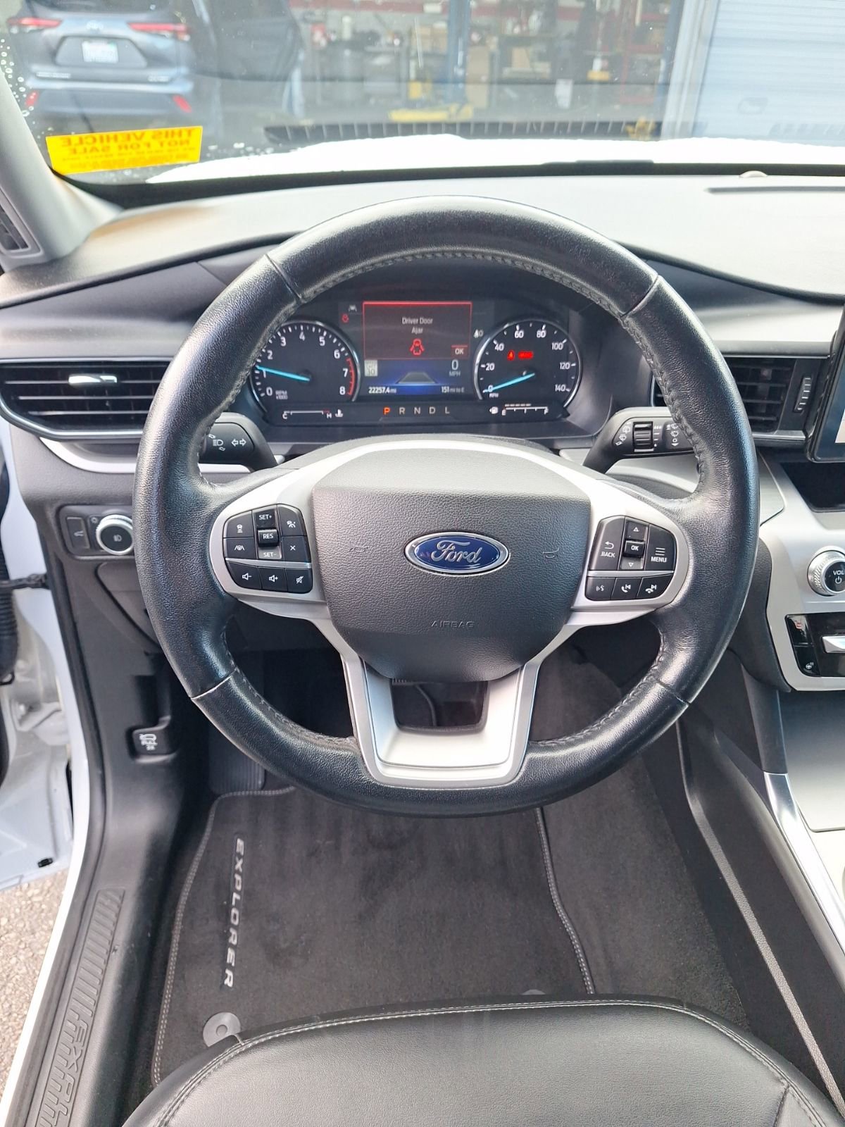 Certified 2022 Ford Explorer XLT w/ Equipment Group 202A RWD image 11