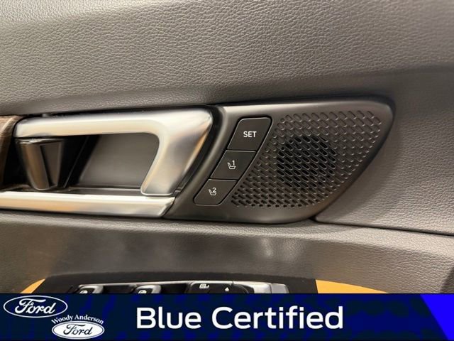 Used 2021 Kia Telluride SX w/ Nightfall Edition Package AWD/4WD image 23