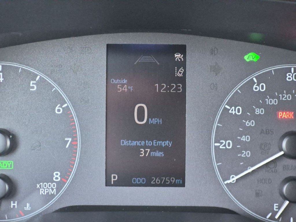 Used 2025 Toyota Corolla Cross AWD Hybrid image 16