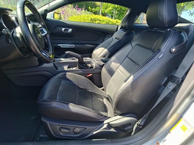 Certified 2020 Ford Mustang GT Premium w/ Black Accent Package RWD image 14