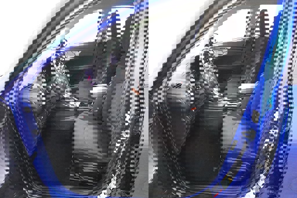 Used 2024 Kia Forte LXS image 10