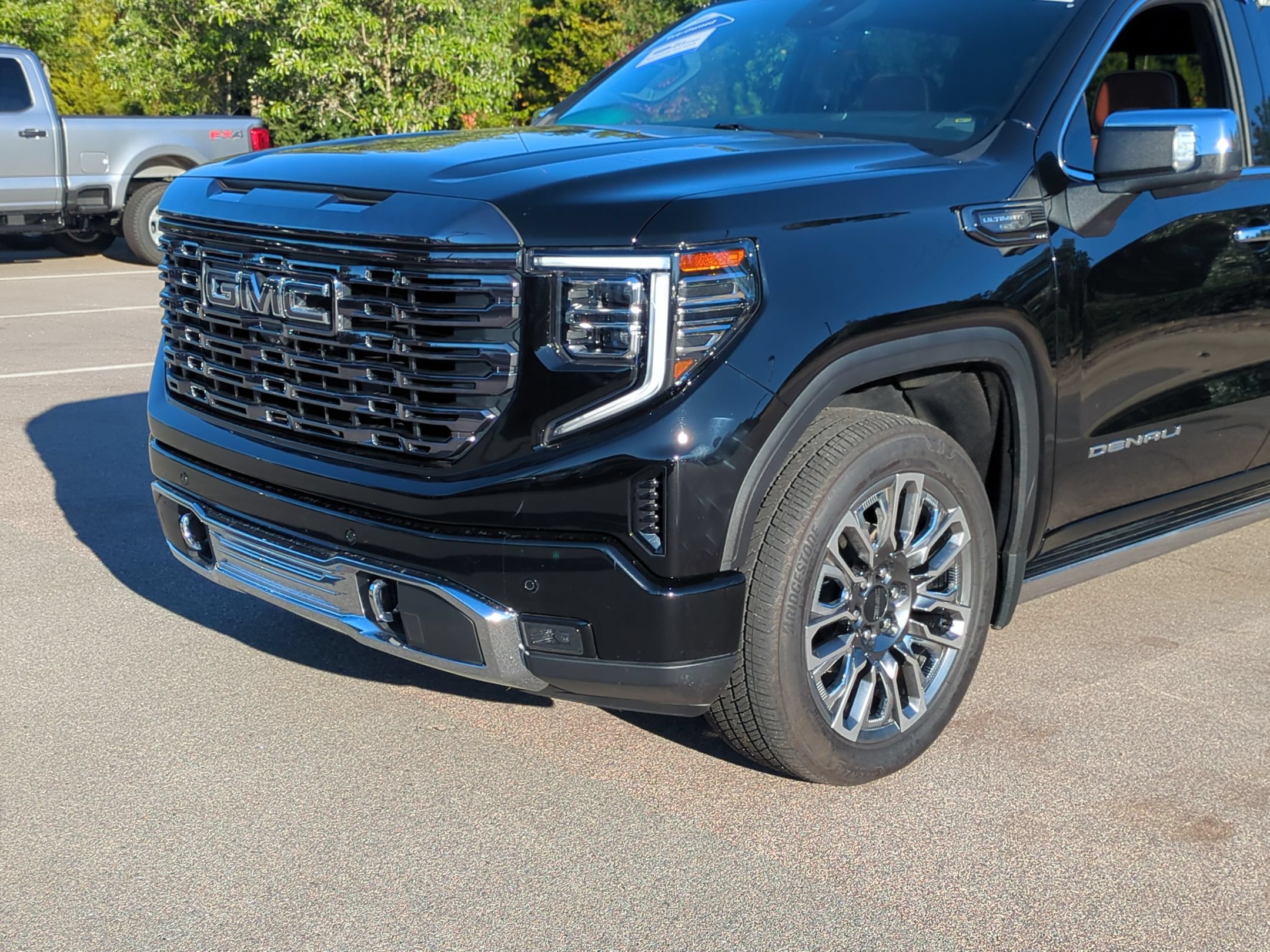 Used 2024 GMC Sierra 1500 Denali Ultimate AWD/4WD image 10