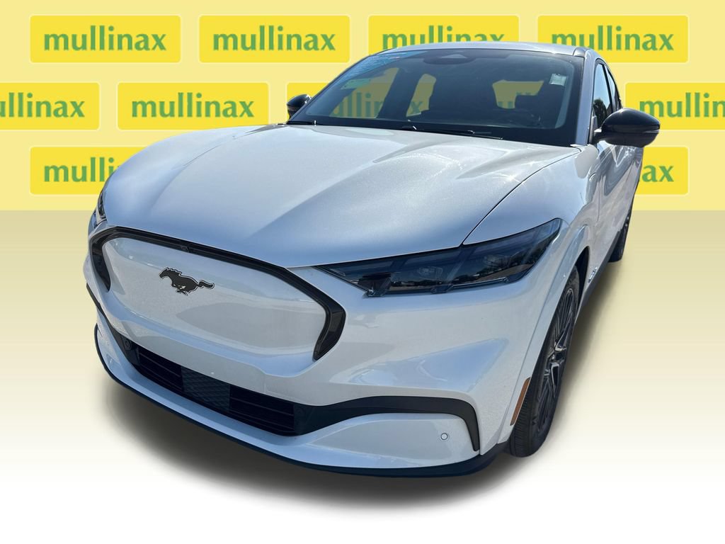 Certified 2025 Ford Mustang Mach-E Premium RWD image 10