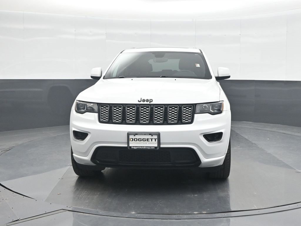 Used 2020 Jeep Grand Cherokee Altitude image 10