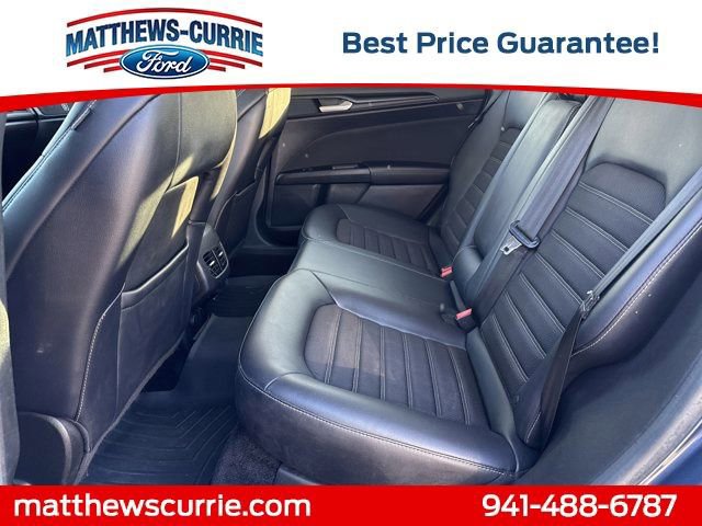 Certified 2018 Ford Fusion SE w/ Equipment Group 601A image 11