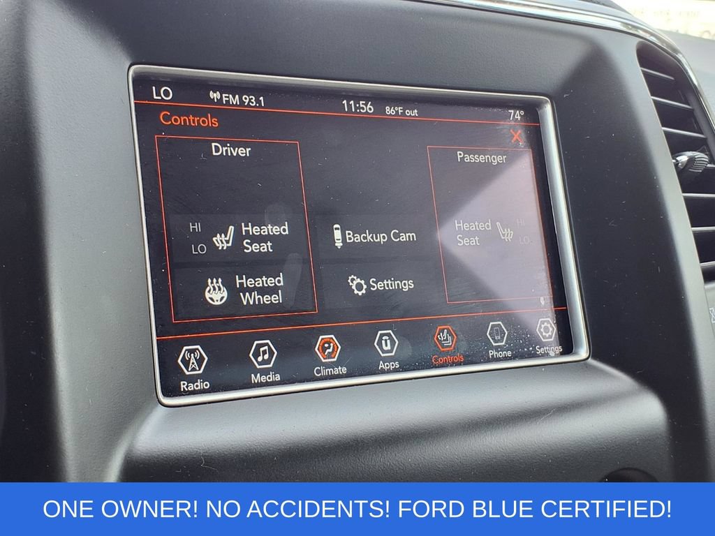 Used 2019 Jeep Grand Cherokee Laredo AWD/4WD image 5