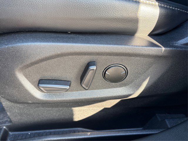 Certified 2024 Ford Edge SEL w/ Class II Trailer Tow Package image 17