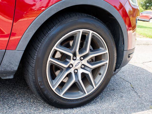 Certified 2018 Ford Explorer Sport AWD/4WD image 8