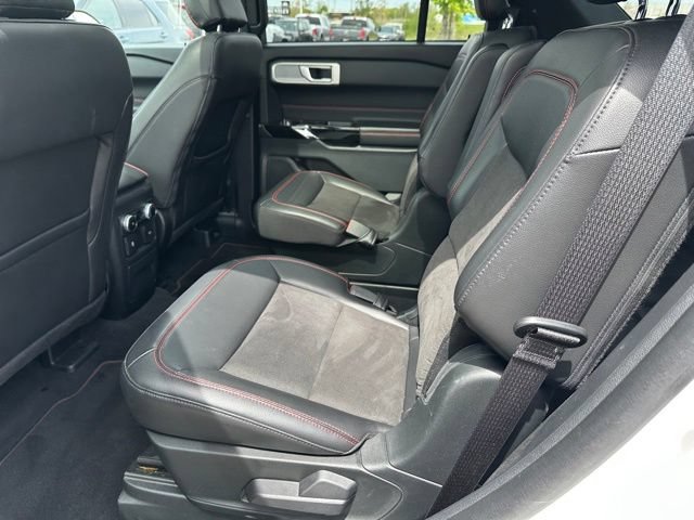 Certified 2023 Ford Explorer ST-Line w/ Class IV Trailer Tow Package AWD/4WD image 15