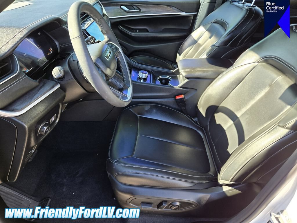 Used 2025 Jeep Grand Cherokee L Limited AWD/4WD image 6