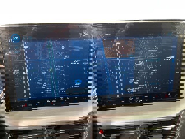 Certified 2025 Ford Escape Platinum image 24