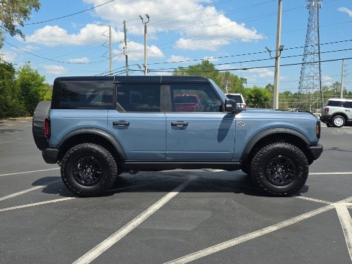 Certified 2024 Ford Bronco Wildtrak AWD/4WD image 4