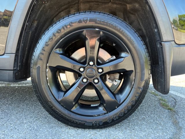 Used 2021 Jeep Grand Cherokee L Limited w/ MOPAR Finishing Package AWD/4WD image 15