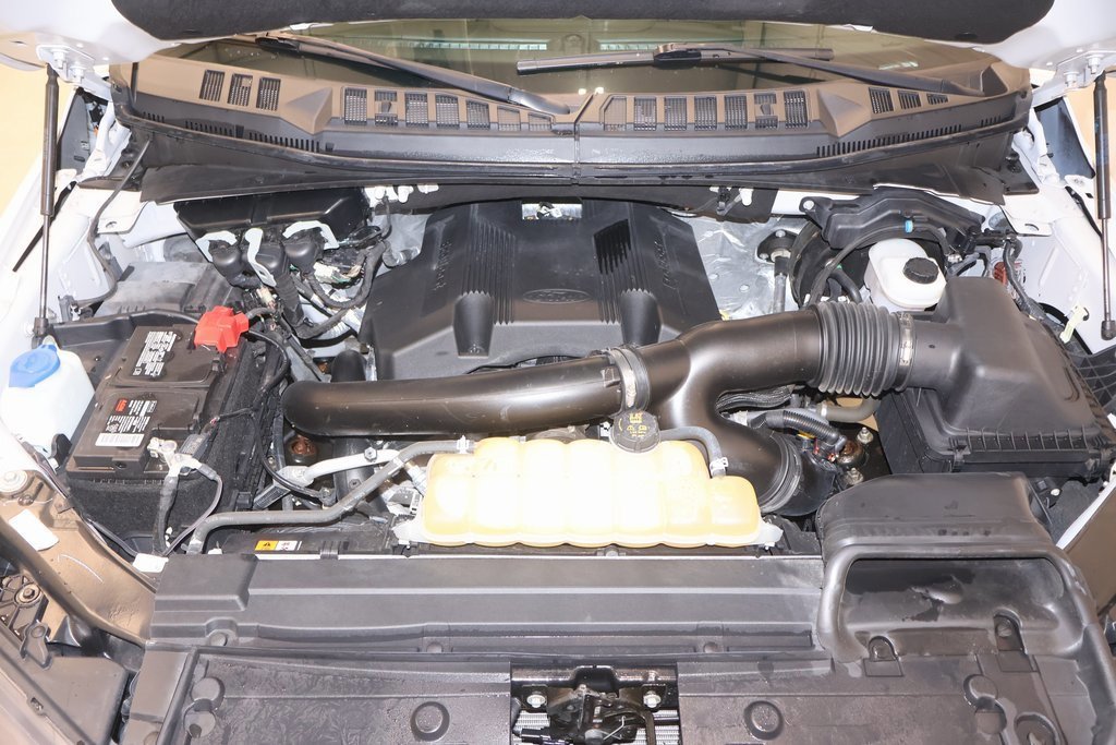 Certified 2020 Ford F150 Lariat w/ Equipment Group 502A Luxury image 47