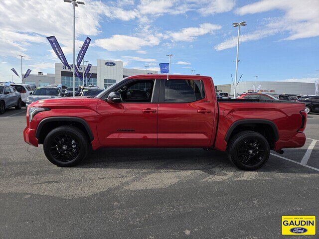 Used 2026 Toyota Tundra Limited AWD/4WD image 4