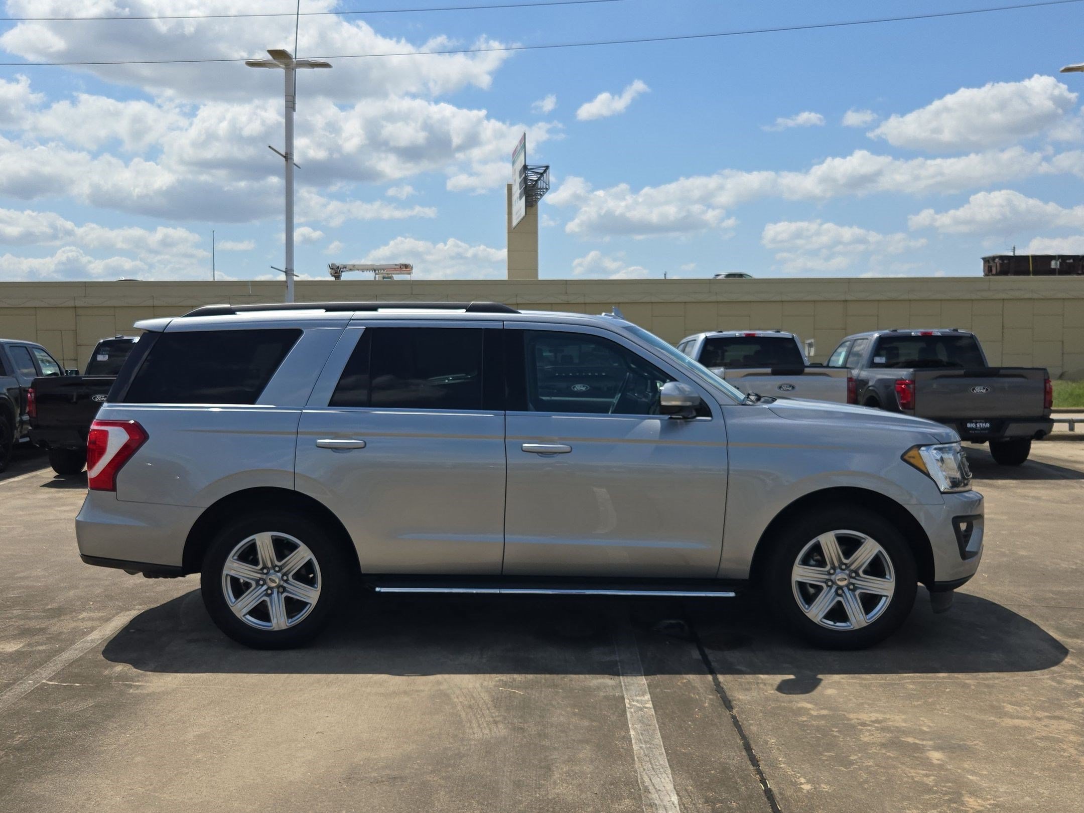 Certified 2021 Ford Expedition XLT RWD image 2
